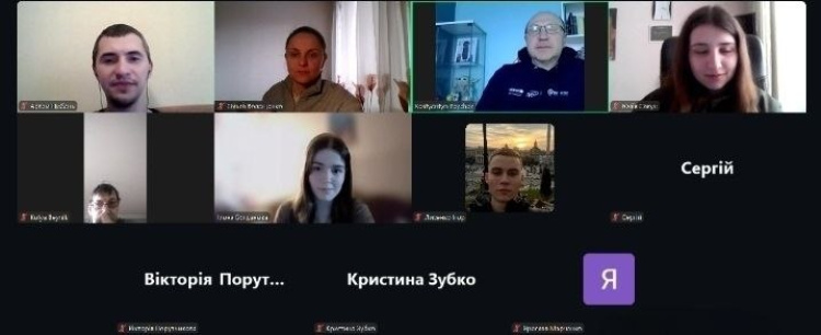 16 квітня 2026 року відбулось онлайн-засідання наукового гуртка «Школа приватного права», який діє при кафедрі цивільно-правових дисциплін юридичного факультету на тему: "5 навичок психологічної стійкості в умовах хронічного стресу".